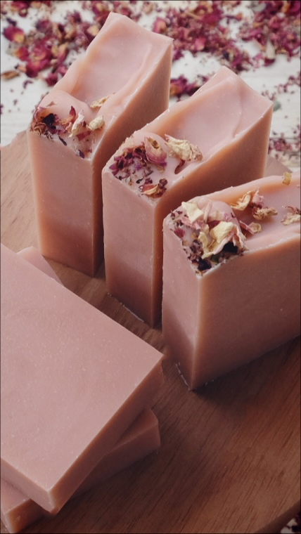Terra Rosa: Earthy & Floral Handcrafted Soap with Patchouli, Geranium and French Rose Clay